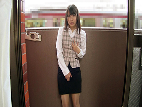 痴漢の指先にも感じちゃう敏感OL THE下半身タイガースBEST8時間　サンプル画像12